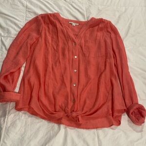 Zach and Rachel coral lightweight top